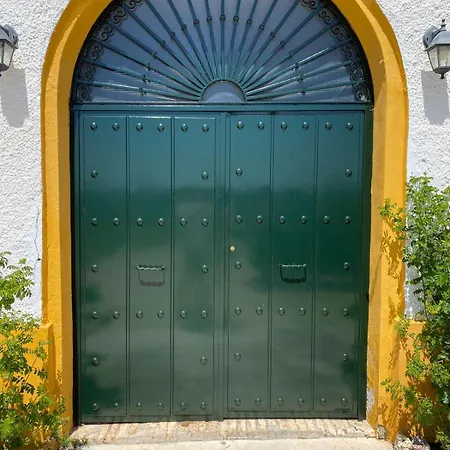 Cortijo Ribero Holiday home *